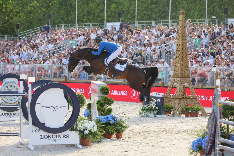 Dourkhan Hero Z - Christian Ahlmann - ©Christian Ahlmann (2) Dourkhan Hero Z - Christian Ahlmann - ©Christian Ahlmann (2)