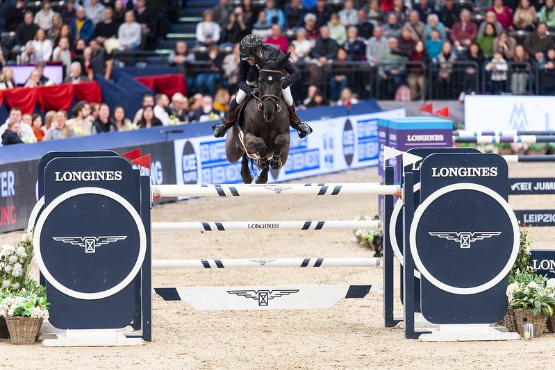 Dexter Fontenis Z - Simon Delestre - ©FEI Dexter Fontenis Z - Simon Delestre - ©FEI