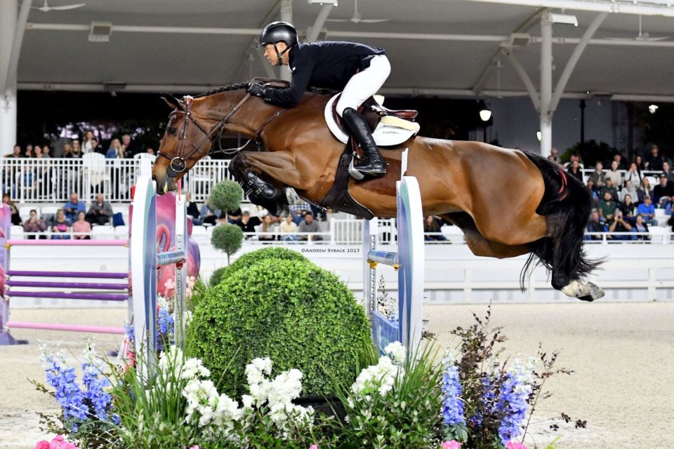 Toulayna - Kent Farrington - ©Andrew Ryback Photography (1) Toulayna - Kent Farrington - ©Andrew Ryback Photography (1)