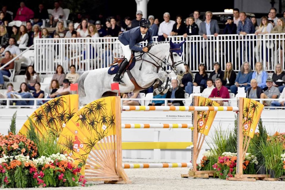 Corbie V.V. Z - Daniel Bluman - &copy;Andrew Ryback Photography