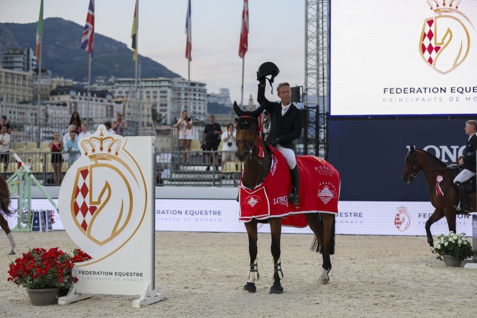 Beauville Z N.O.P. - Maikel van der Vleuten - ©LGCT Monaco (2) Beauville Z N.O.P. - Maikel van der Vleuten - ©LGCT Monaco (2)