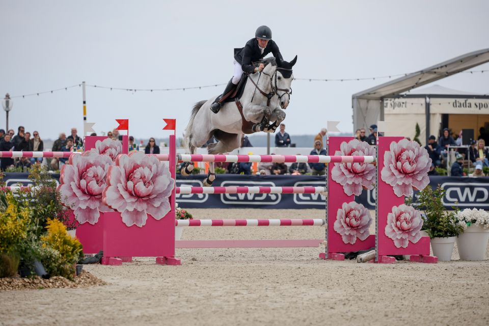 Unaki de Bornival Z - Constant van Paesschen - &copy;Sportfot Le Touquet