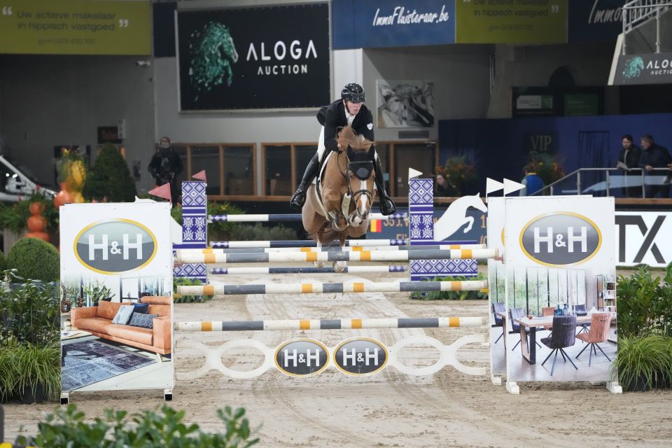 Jules van Hoydonck - Elize Z - ©Sportfot - The Zangersheide International Jules van Hoydonck - Elize Z - ©Sportfot - The Zangersheide International