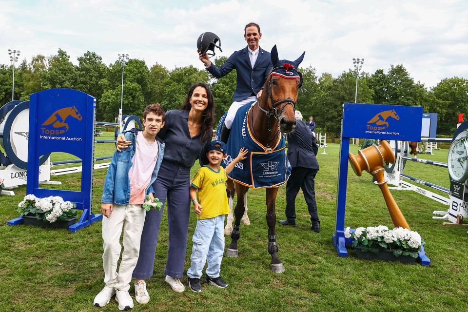 H5 Kay’s Pleasure Hero Z - Eduardo Pereira De Menezes - ©Longines Tops International Arena (2)