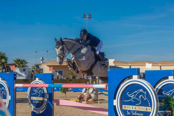 Enjoy CK Z - Laura Renwick - ©Moura Tours (1) Enjoy CK Z - Laura Renwick - ©Moura Tours (1)