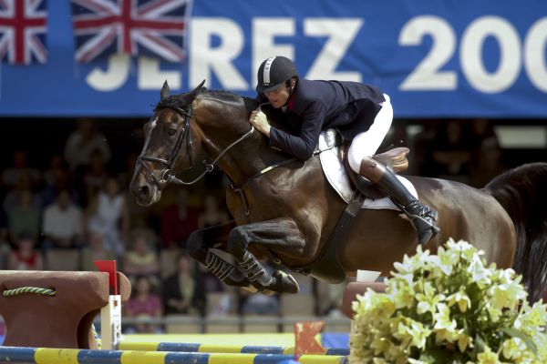 Eric Levallois_Diamand de Semilly WEG 2002 _ Levallois E-JERE02P1326_foto Dirk Caremans Eric Levallois_Diamand de Semilly WEG 2002 _ Levallois E-JERE02P1326_foto Dirk Caremans