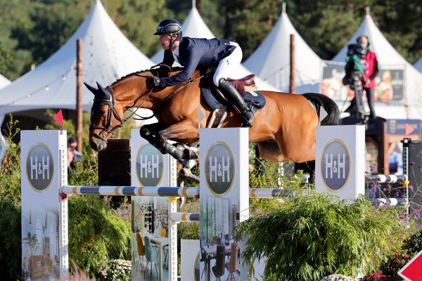 HHS Ocala & Michael Pender  HHS Ocala & Michael Pender