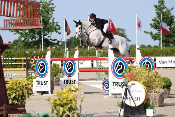 Disney Z - Eoin McMahon - &copy;Sportfot Kronenberg