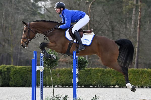 BYRON CENDRULLON Z BYRON CENDRULLON Z