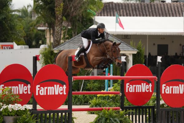 Toulayna - Kent Farrington - ©Sportfot (1) Toulayna - Kent Farrington - ©Sportfot (1)