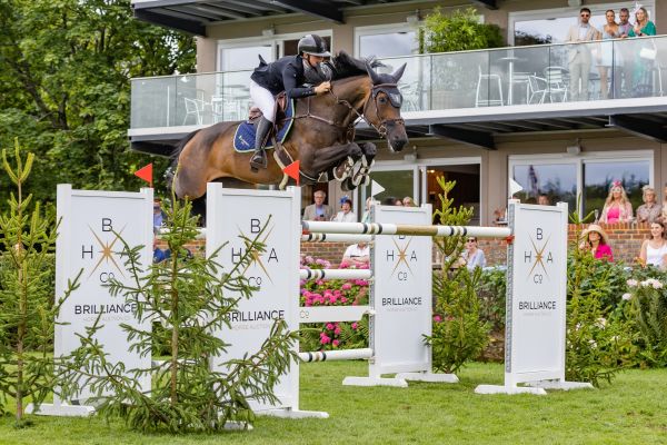 Cupcake Z - Sanne Thijssen - ©Boots and Hooves Photography Cupcake Z - Sanne Thijssen - ©Boots and Hooves Photography