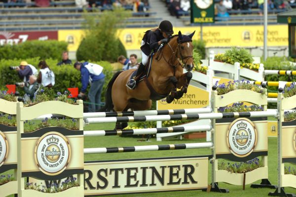 Olympic H&M Butterfly Flip - Malin Baryard-Johnsson ©paardenfotograaf.be Olympic H&M Butterfly Flip - Malin Baryard-Johnsson ©paardenfotograaf.be