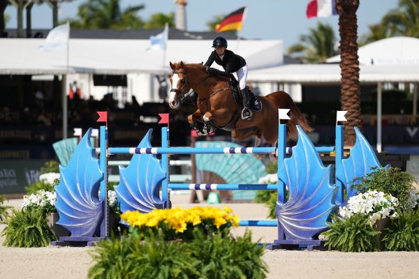 De Flor 111 Z - Erynn Ballard - &copy;Sportfot