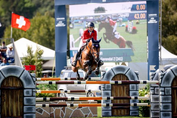 Lillie Keenan and Agana van het Gerendal Z (Aganix du Seigneur Z x Topas - B: Ben Verhey)