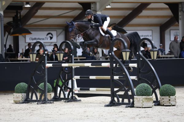 1616-JUL_2438 1616-JUL_2438