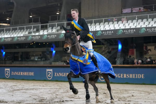 Frank Schuttert - Isis - ©Sportfot - The Zangersheide International Frank Schuttert - Isis - ©Sportfot - The Zangersheide International